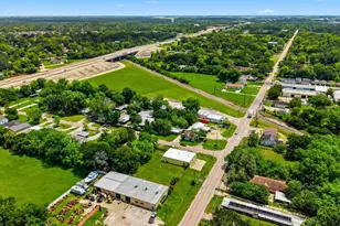 516 Cedar Bayou Rd, Baytown, TX 77520 - Photo 13