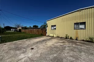 516 Cedar Bayou Rd, Baytown, TX 77520 - Photo 1