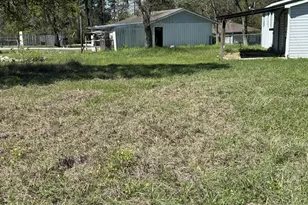 10 Tomahawk St, Huntsville, TX 77320 - Photo 3