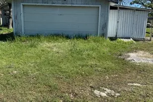 10 Tomahawk St, Huntsville, TX 77320 - Photo 5