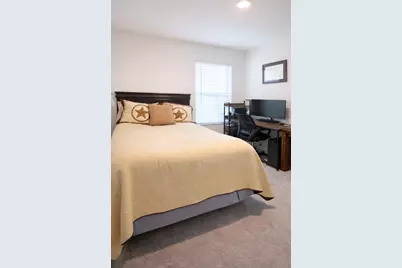 9018 Burnet Bay Court, Baytown, TX 77521 - Photo 15