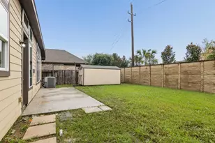 5927 Rivergrove Bend Dr, Humble, TX 77346 - Photo 21