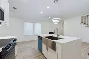 5206 Gold St, Houston, TX 77026 - Photo 5