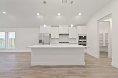 1541 Apache Heights Drive, Dayton, TX 77535 - Photo 7