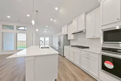 1541 Apache Heights Drive, Dayton, TX 77535 - Photo 9
