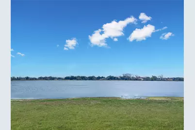 626 Sunset Trail, Angleton, TX 77515 - Photo 7