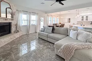 626 Sunset Trail, Angleton, TX 77515 - Photo 11