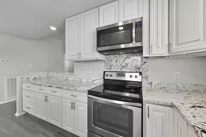 2822 Forest Point Drive, League City, TX 77573 - Photo 11