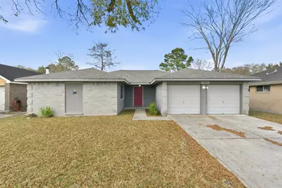 2822 Forest Point Drive, League City, TX 77573 - Photo 1