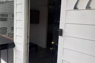 7901 Cambridge St, Houston, TX 77054 - Photo 5