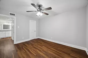 2790 W T C Jester Blvd, Houston, TX 77018 - Photo 7