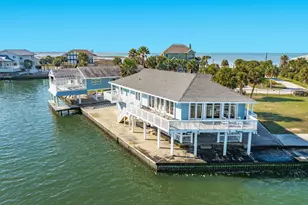 3910 & 3912 Bob Smith Rd, Jamaica Beach, TX 77554 - Photo 3