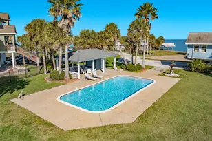 3910 & 3912 Bob Smith Rd, Jamaica Beach, TX 77554 - Photo 9