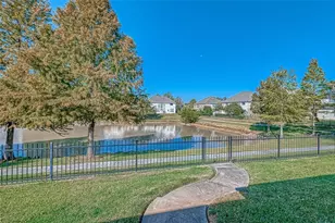 11450 Ashford Willow, Sugar Land, TX 77478 - Photo 3