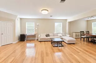 6923 Hampden Point Ct, Houston, TX 77040 - Photo 5