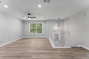 2 Ground Brier Ct, The Woodlands, TX 77381 - Photo 17
