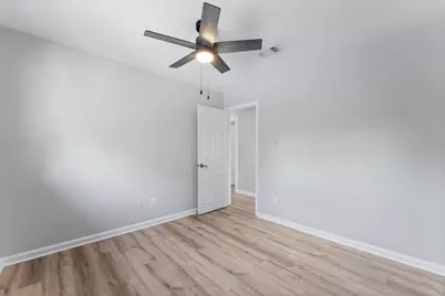2 Ground Brier Court, The Woodlands, TX 77381 - Photo 15