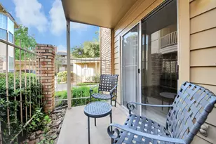 1515 Sandy Springs Rd, Houston, TX 77042 - Photo 3