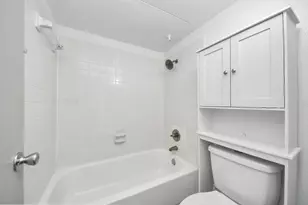 1515 Sandy Springs Rd, Houston, TX 77042 - Photo 29