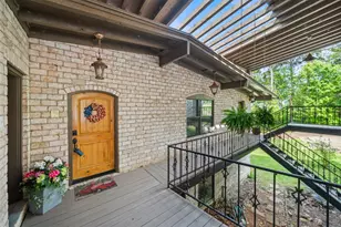 121 Holiday Ln, Coldspring, TX 77331 - Photo 3