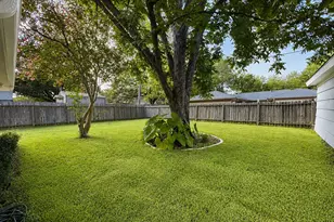 5802 W Bellfort Ave, Houston, TX 77035 - Photo 19