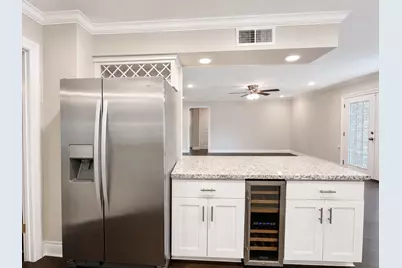 5802 W Bellfort Avenue, Houston, TX 77035 - Photo 11