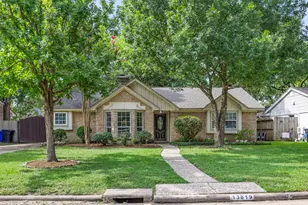 13819 Britoak Ln, Houston, TX 77079 - Photo 1