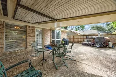 13819 Britoak Lane, Houston, TX 77079 - Photo 31