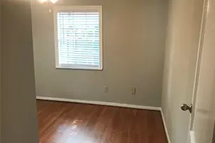 215 E 25th St, Houston, TX 77008 - Photo 11