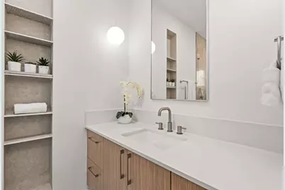 619 Skyland Terrace Way, Houston, TX 77009 - Photo 7