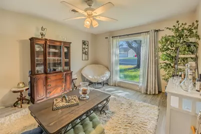 720 Concordia B Drive, Bellville, TX 77418 - Photo 5