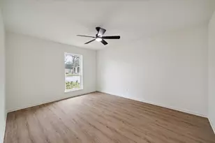 9719 Springmont Dr, Houston, TX 77080 - Photo 25