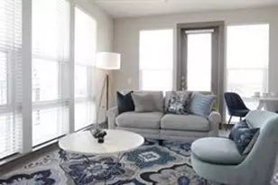 1111 N Durham Dr, Houston, TX 77008 - Photo 1