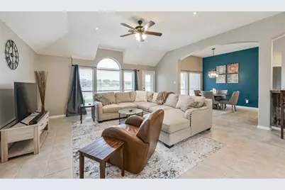 153 Greenridge Circle, League City, TX 77573 - Photo 11