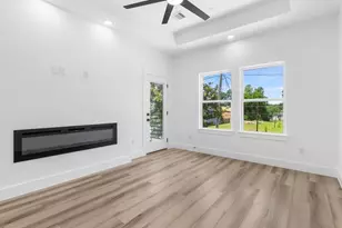 4412 Alvin St, Houston, TX 77051 - Photo 9