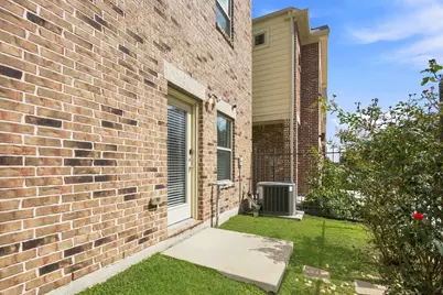 11518 Main Cypress Drive, Houston, TX 77025 - Photo 35