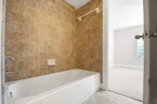 11518 Main Cypress Dr, Houston, TX 77025 - Photo 9