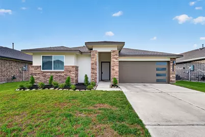 711 Boer Plains Drive, Rosharon, TX 77583 - Photo 1
