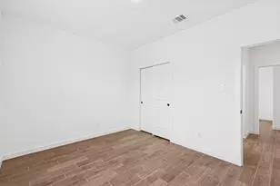 511 Monarch Trl, Huntsville, TX 77340 - Photo 17