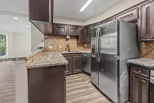 7907 Chancel Dr, Houston, TX 77071 - Photo 13
