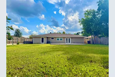 7906 Hammerly Boulevard, Houston, TX 77055 - Photo 23