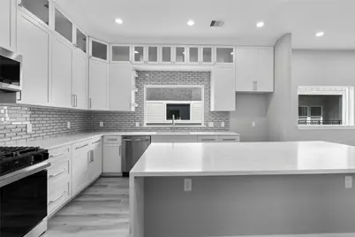 1210 W 17th Street #E, Houston, TX 77008 - Photo 15