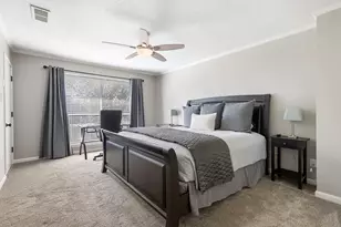 443 E Gaywood Dr, Houston, TX 77079 - Photo 35