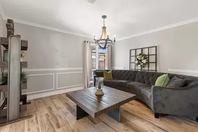 443 E Gaywood Drive, Houston, TX 77079 - Photo 11