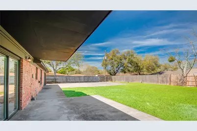 1618 W 10th Street, Freeport, TX 77541 - Photo 35