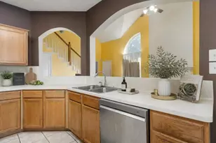 8215 Elmsford Ct, Houston, TX 77083 - Photo 17