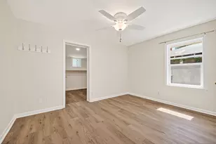 7950 Longridge Dr, Houston, TX 77055 - Photo 33