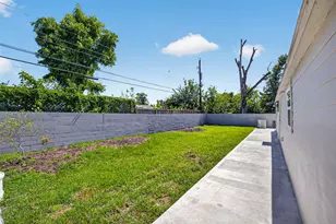 7950 Longridge Dr, Houston, TX 77055 - Photo 49