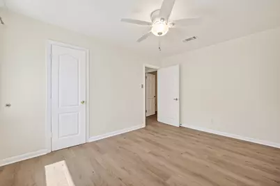 7950 Longridge Drive, Houston, TX 77055 - Photo 35