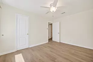 7950 Longridge Dr, Houston, TX 77055 - Photo 35